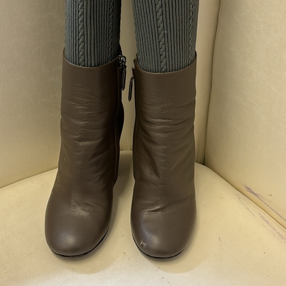 Chanel 2016 Interlocking CC Logo Sock Boots - Picture 5 of 7